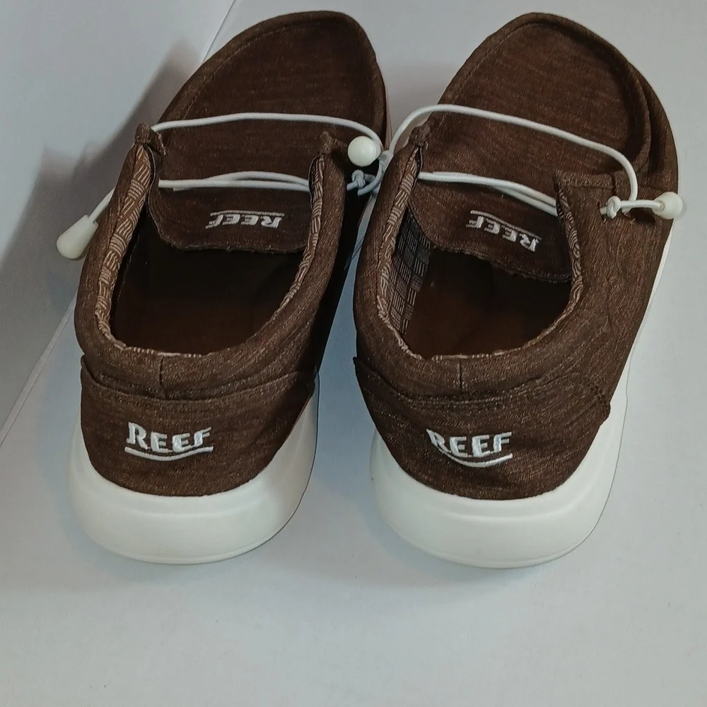 Reef Men's Cushion Coast Lightweight brown Loafer Men's Shoes size 9
